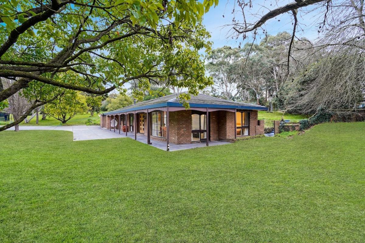 Tree-Lined Donvale Nature Family Getaway Villa Exterior photo