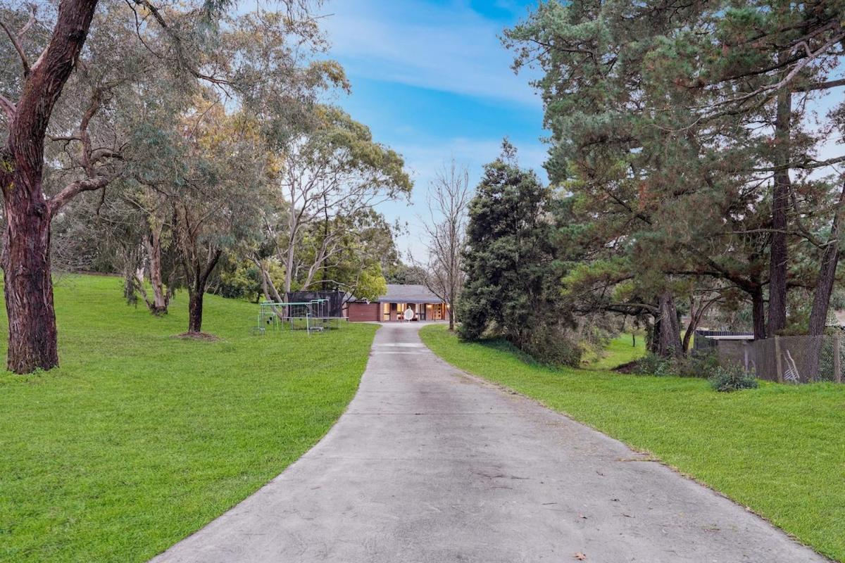 Tree-Lined Donvale Nature Family Getaway Villa Exterior photo